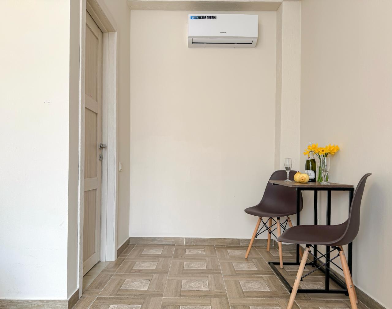 Фото Консул