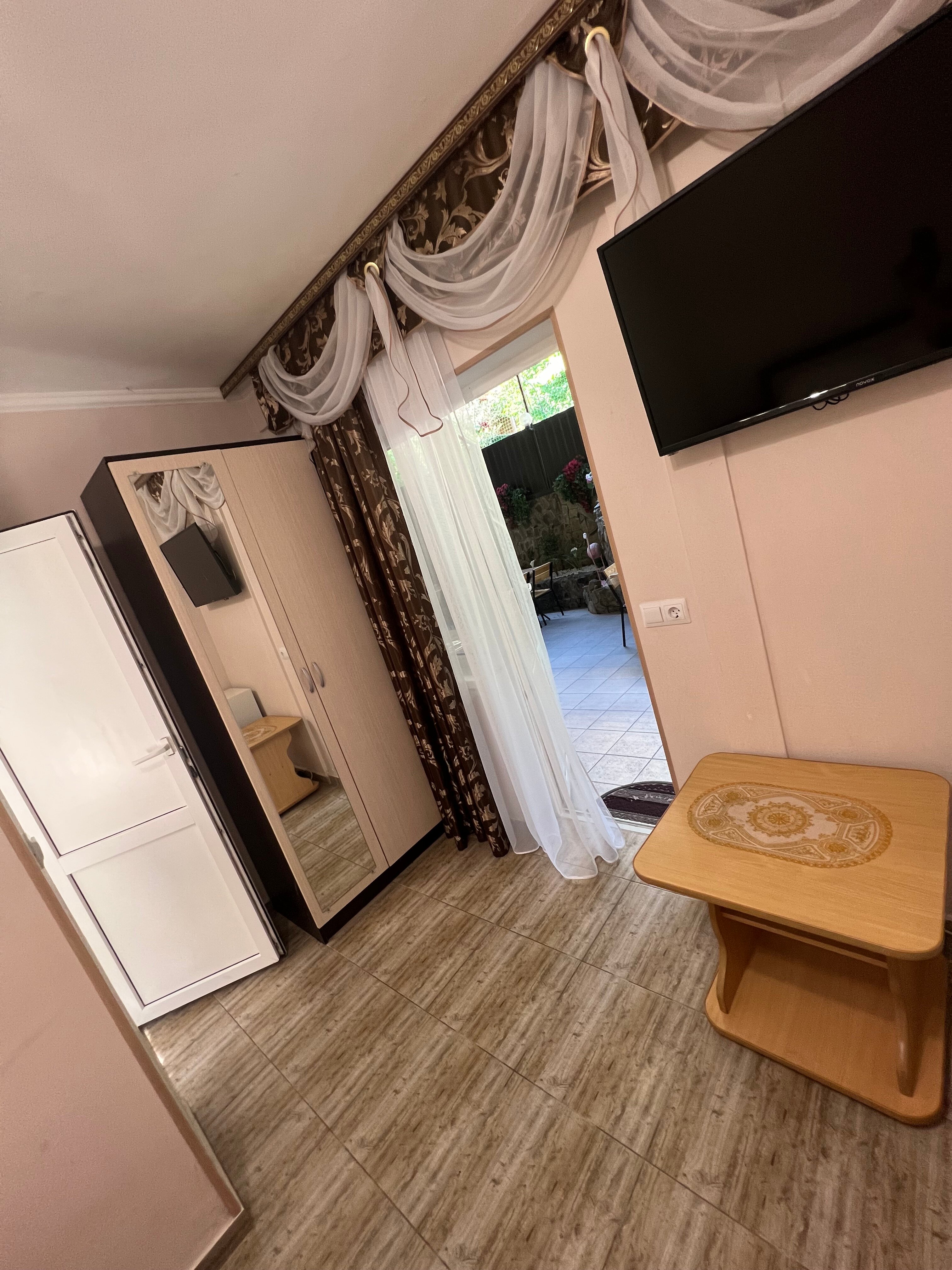 Фото ЛариЛанка