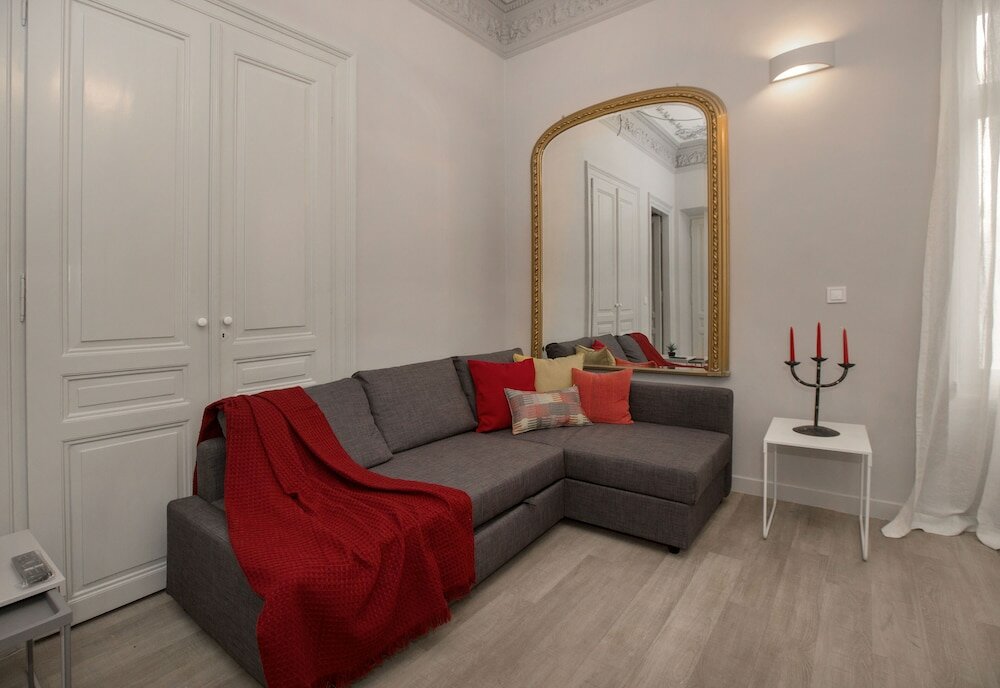 Фото Sophisticated Apartment in Syntagma by Ghh