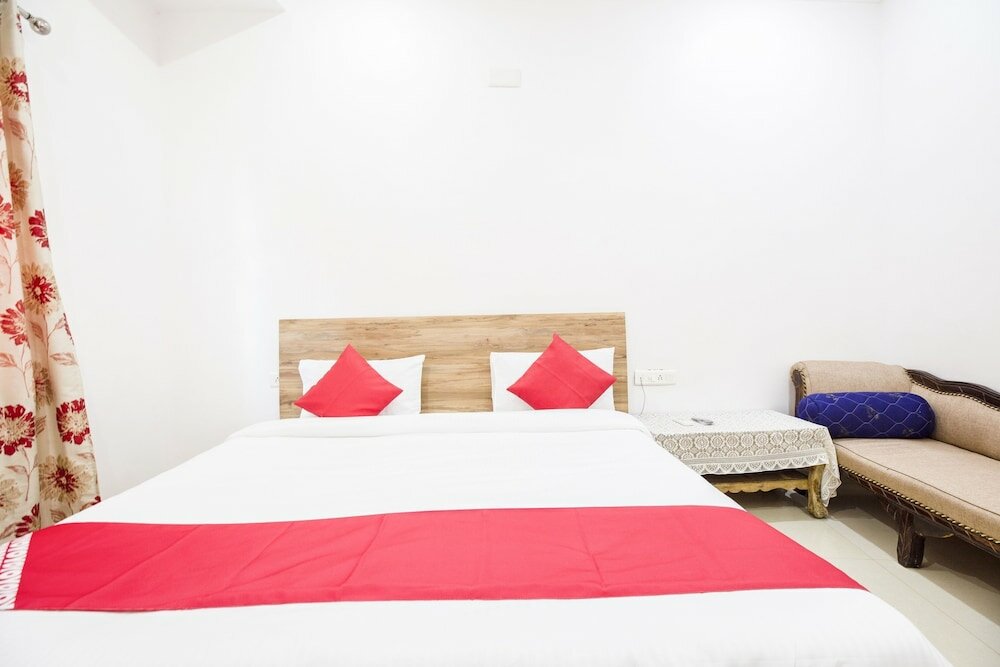 Фото Oyo 37341 Heritage High