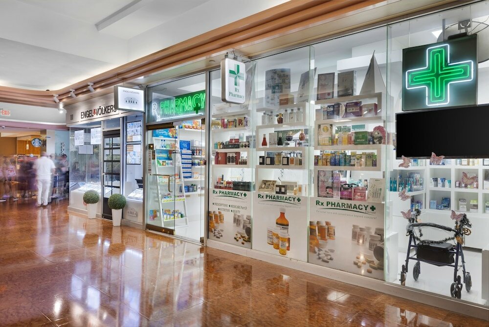 Фото Bayfront Gem With Balcony and Pool