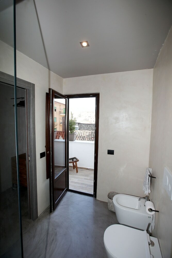 Фото Casa Nostra Luxury Suites