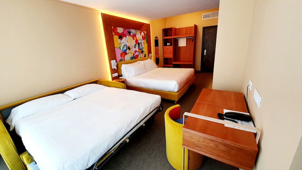 Фото Omama Hotel