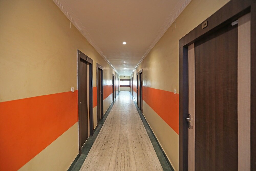 Фото Oyo 29689 Hotel Pramod