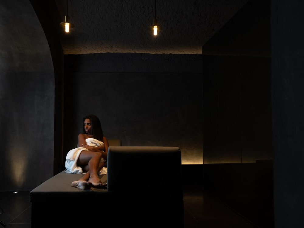 Фото Hotel Scenario