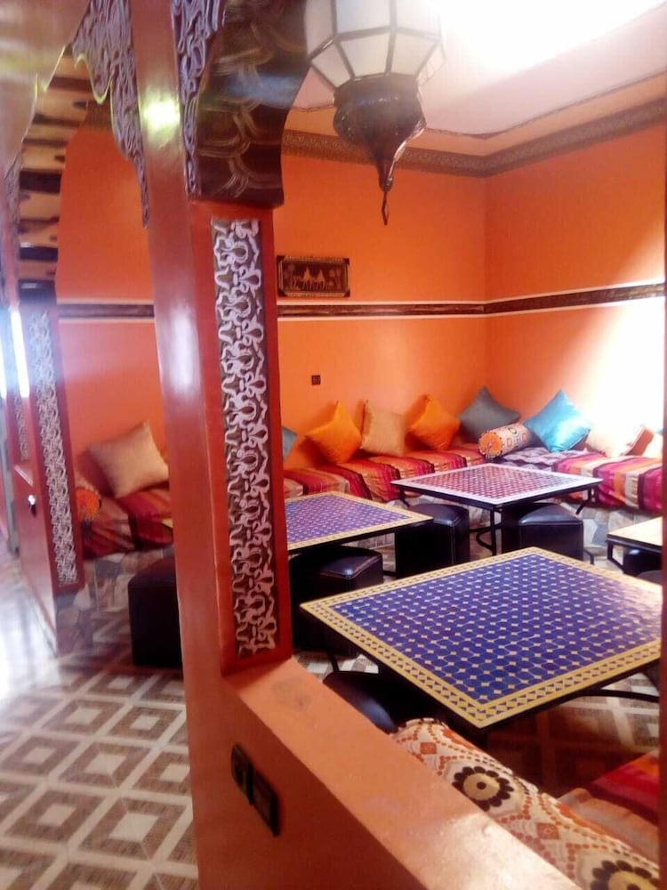 Фото Merzouga Sarah Camp