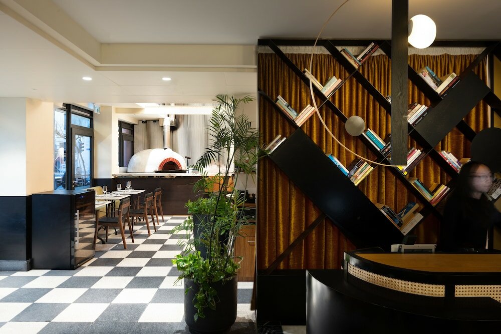 Фото Theodor Brown Rothschild