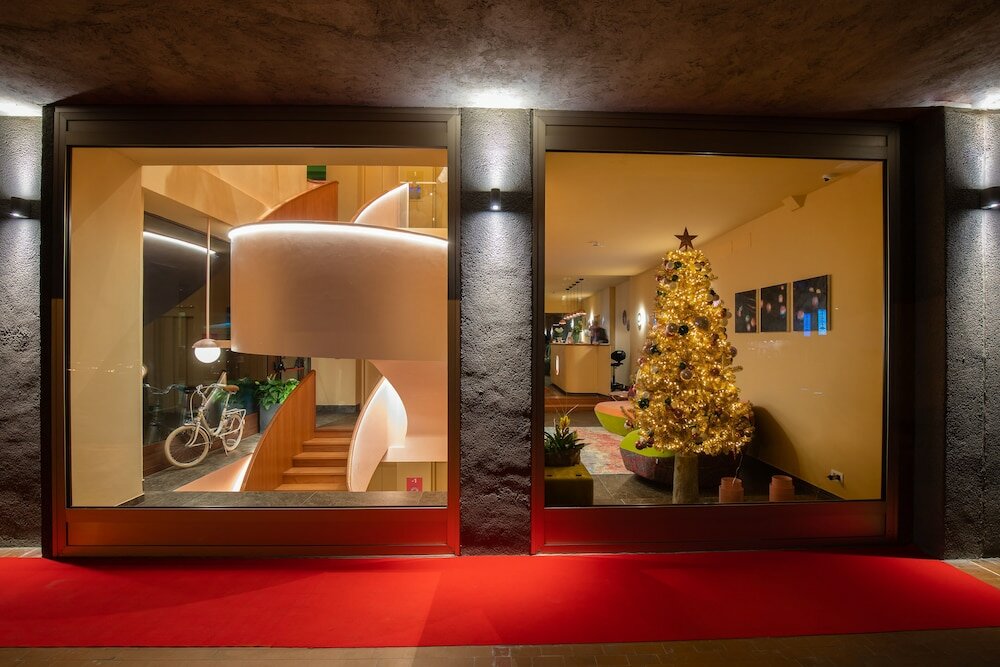 Фото Omama Hotel