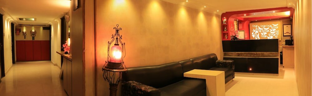 Фото Hotel Nanda