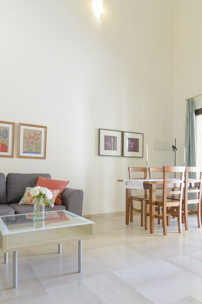 Фото Espectacular Duplex Altos de Santa Ana