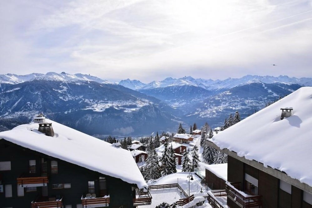 Фото Hotel des Masques