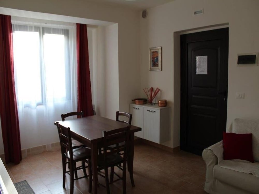 Фото Agriturismo i Murales