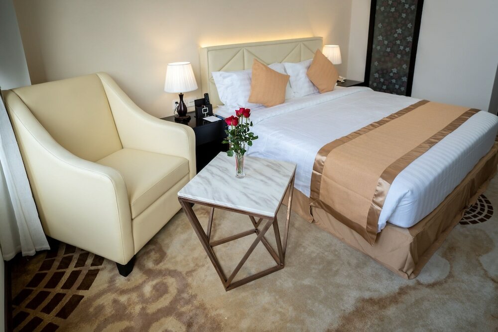 Фото Hotel Sanchaung