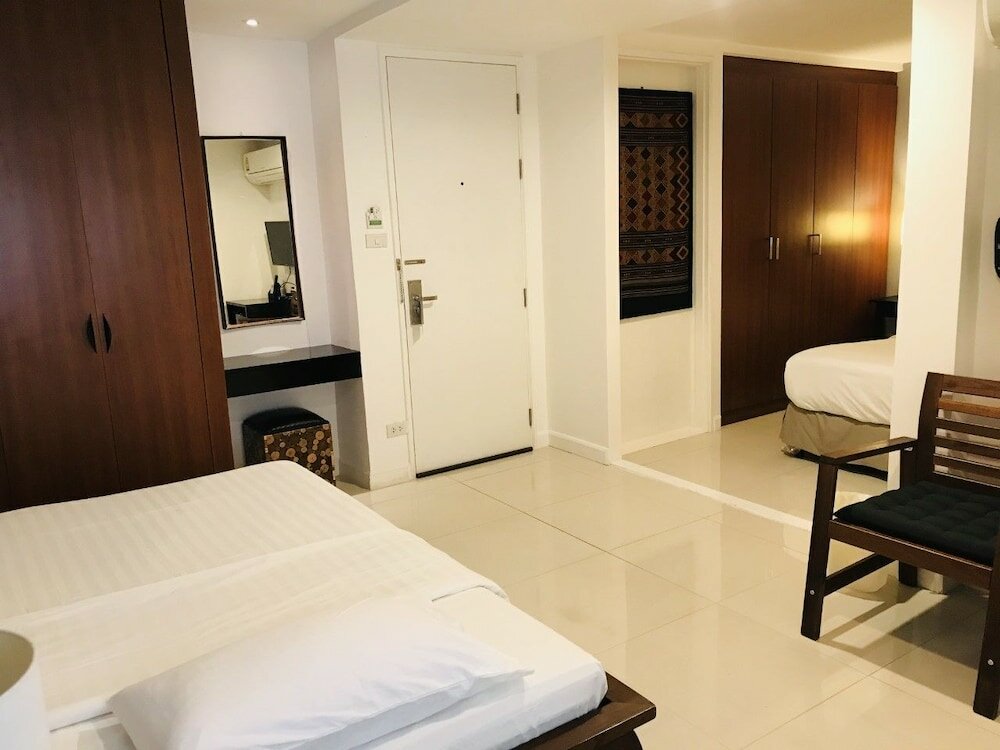 Фото Le Vanvarothai Saladaeng Residence