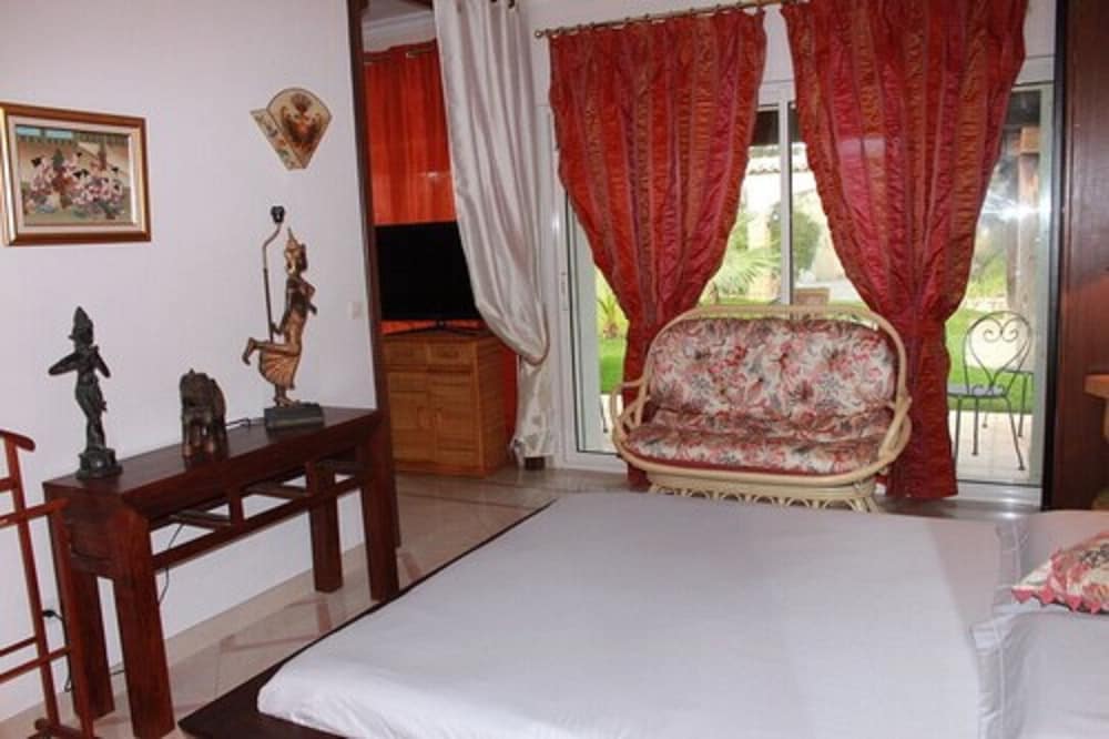 Фото La Villa Topi