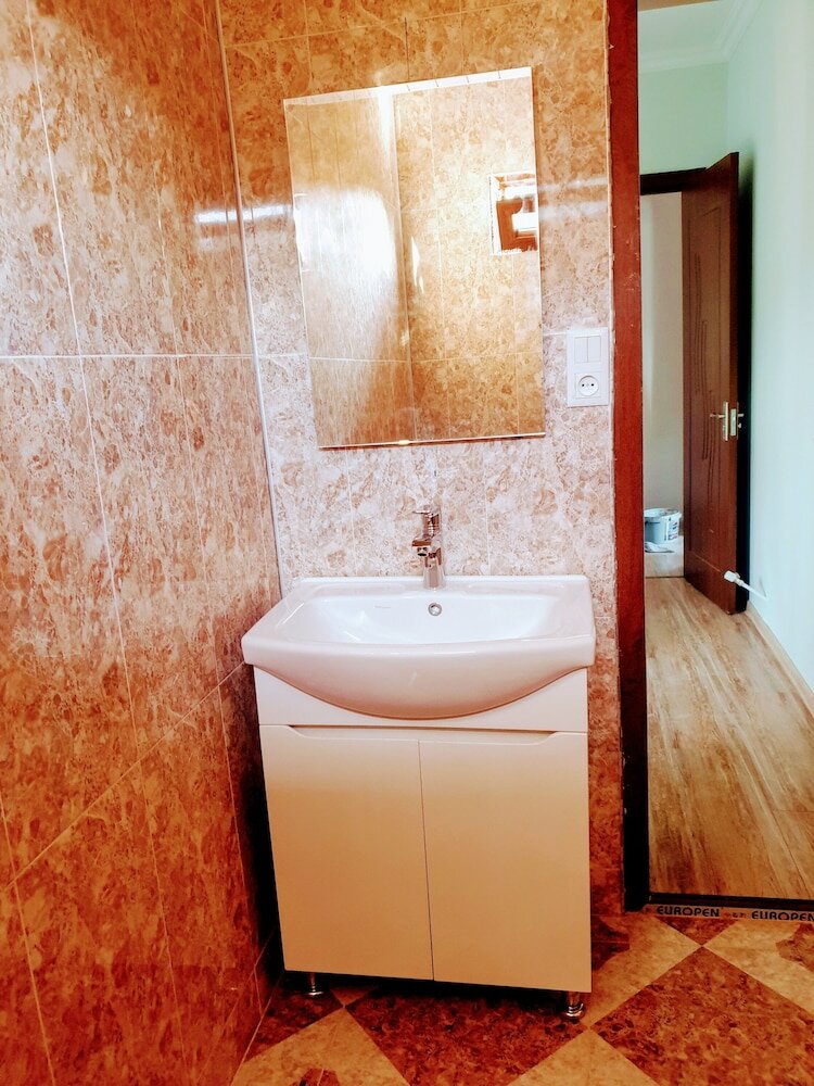 Фото Four seasons in Kutaisi