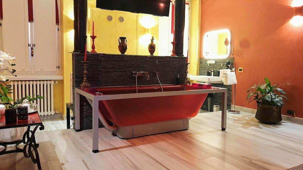 Фото The Queen Tower