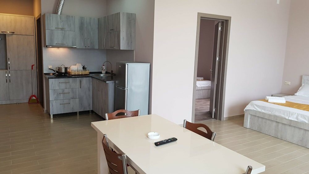 Фото Nakashidze's Apartments