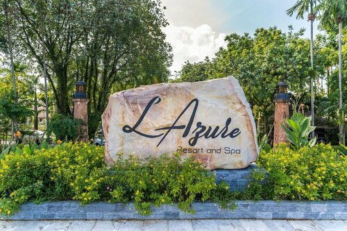 Гостиница L'Azure Resort and SPA