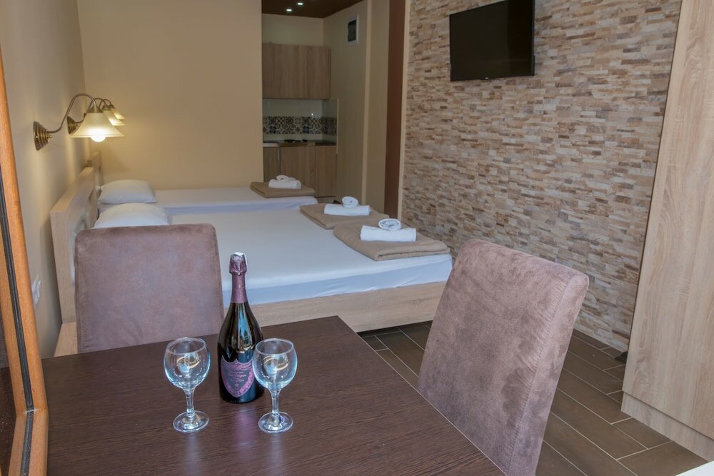 Фото Jovan Apartments