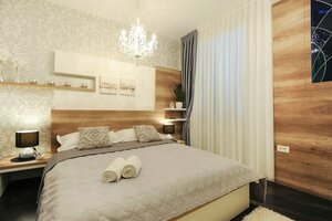 Гостиница Silver & Gold Luxury Rooms