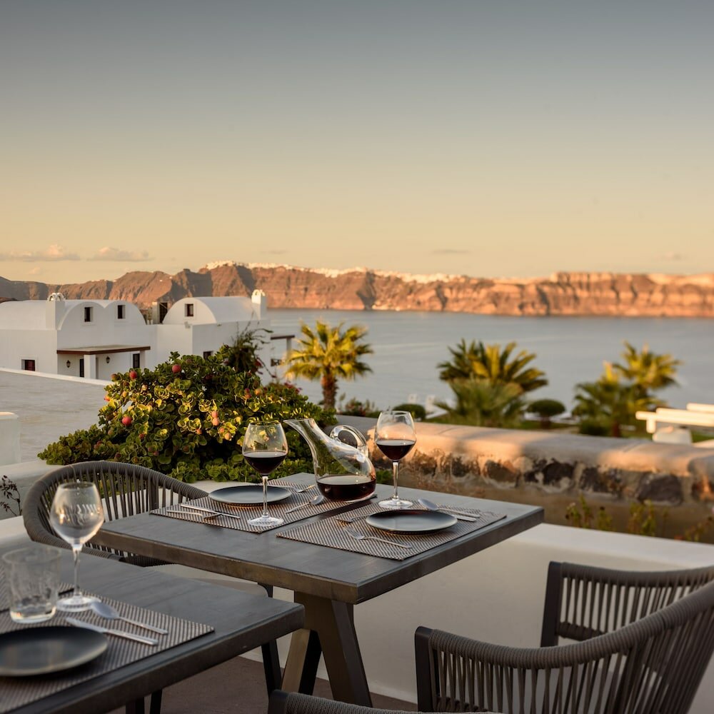 Фото Elements of Caldera Suites