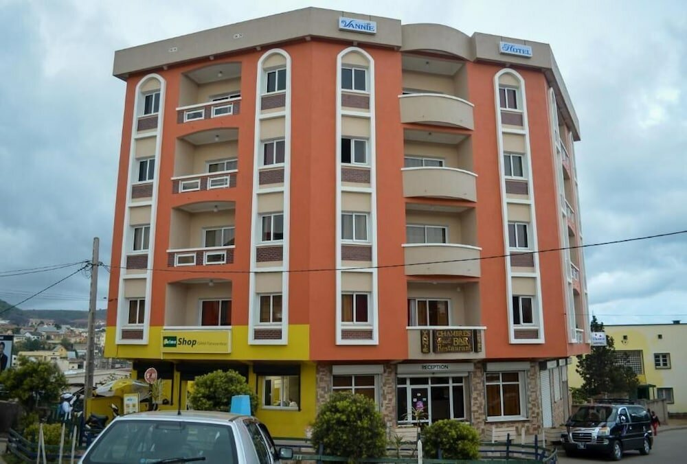 Фото отеля 2