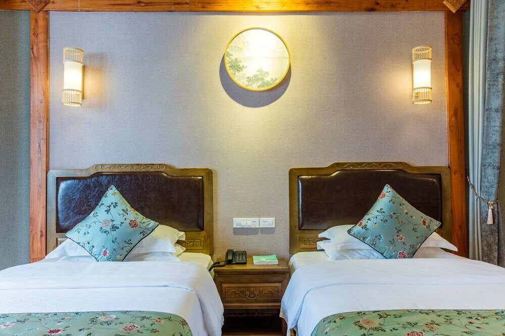 Фото Yangshuo Riverview Hotel