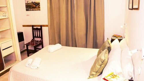 Гостиница Edymar в Пуэрто-Мадрине