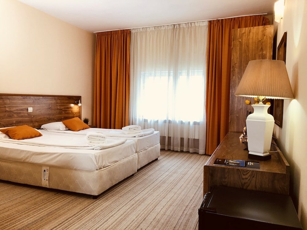 Фото Chateau Vaptzarov Hotel