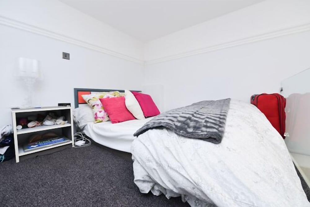 Фото The Dome Hyde Park