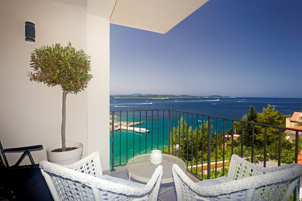 Фото Blue Bay Residence