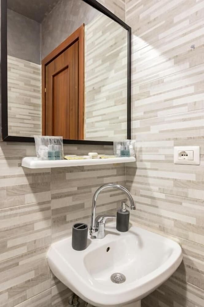 Фото Unique Guesthouse