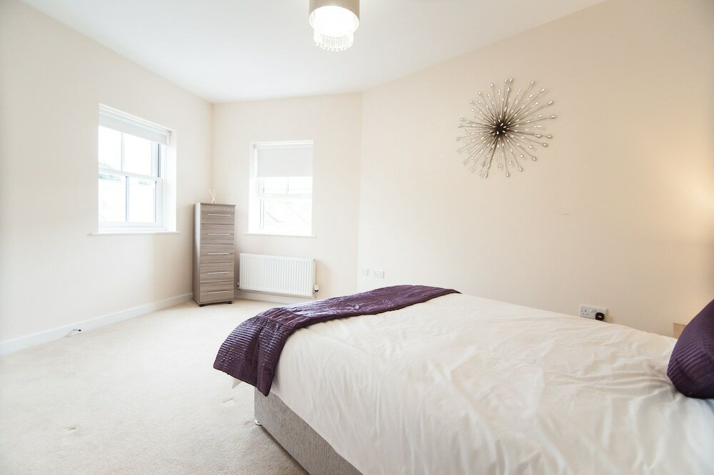 Фото Station Suites