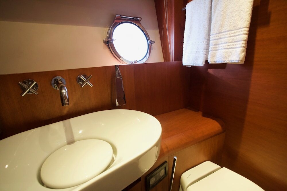 Фото Italy Luxury Yacht Charter