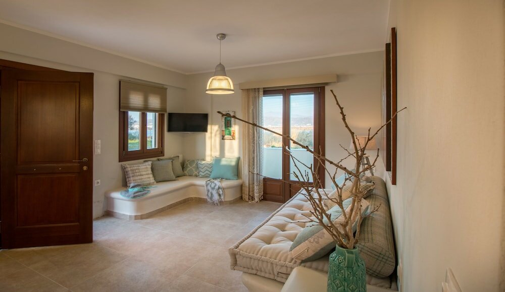 Фото Gratsias Luxury Apartments