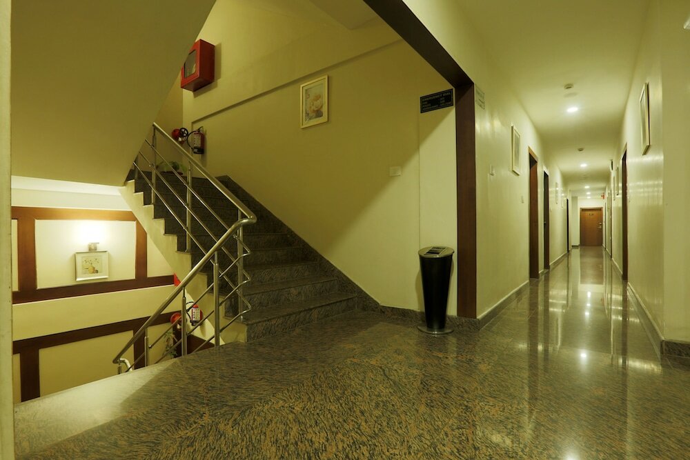 Фото Hotel D Courtyard