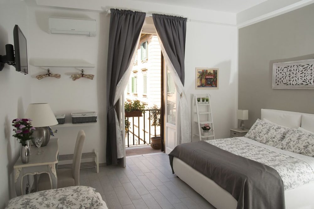 Фото MyRooms San Pietro
