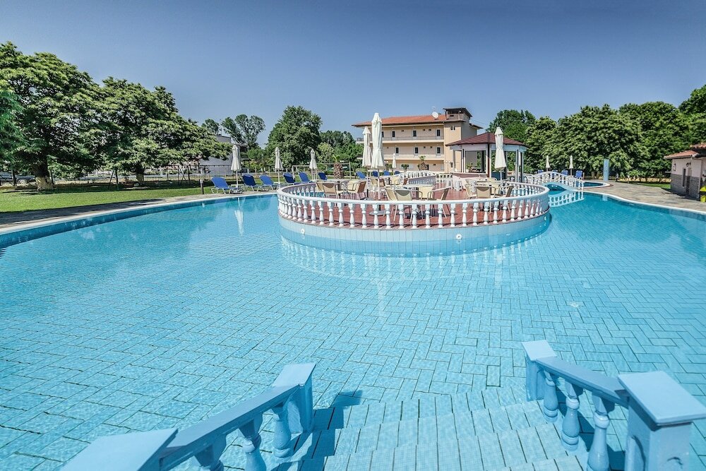 Фото Sintrivanis Beach Resort