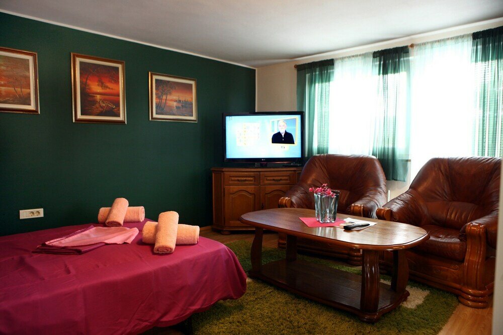 Фото Apartments Green Place