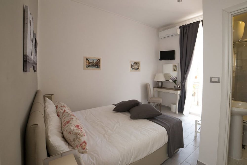 Фото MyRooms San Pietro
