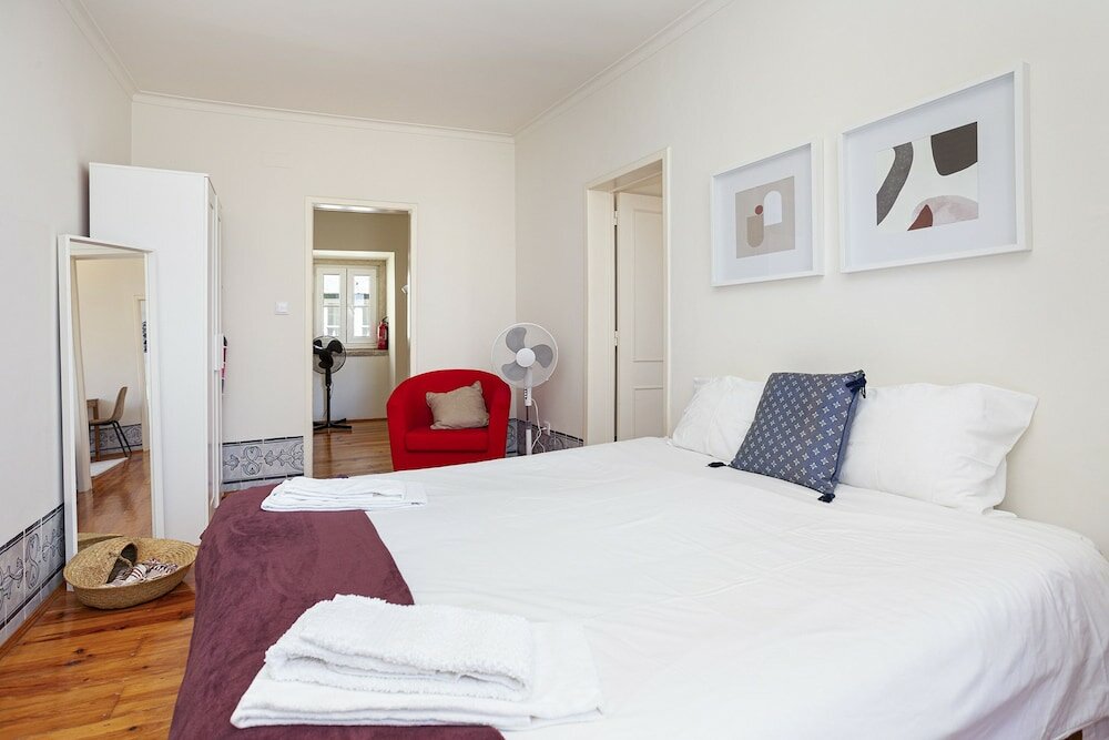 Фото Gonzalo's Guest Apartments - Downtown Historic Flats III