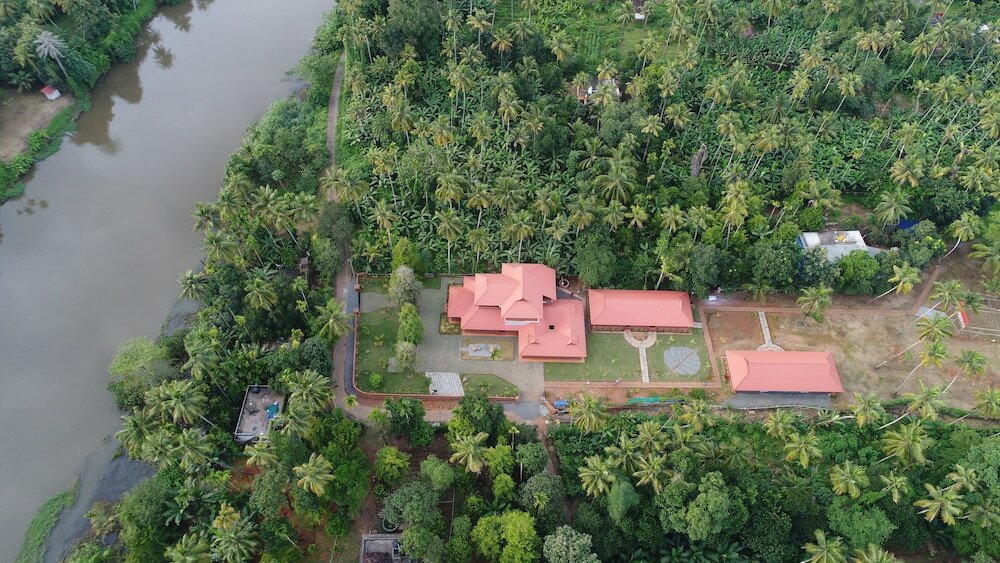 Фото Neelambari Ecotourism