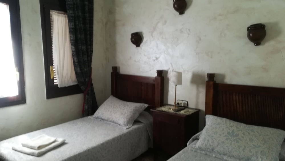 Фото Hostal Restaurante La Diligencia