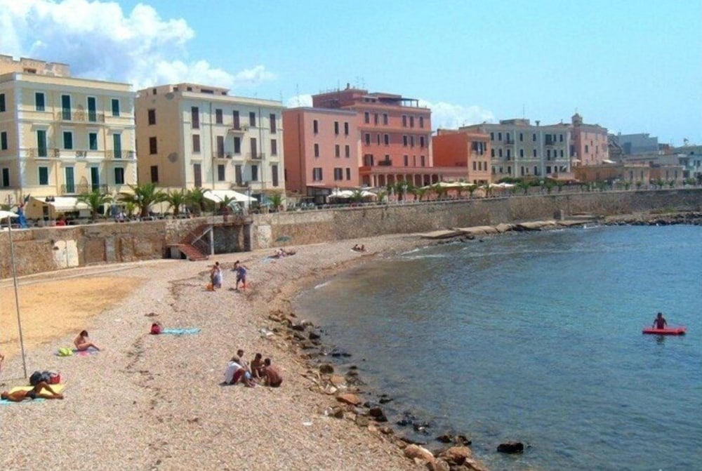 Фото Yacht Suite Civitavecchia