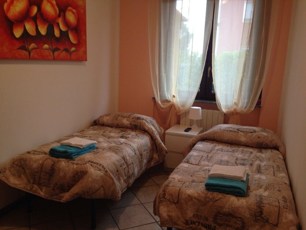 Фото Airport Rooms Orio