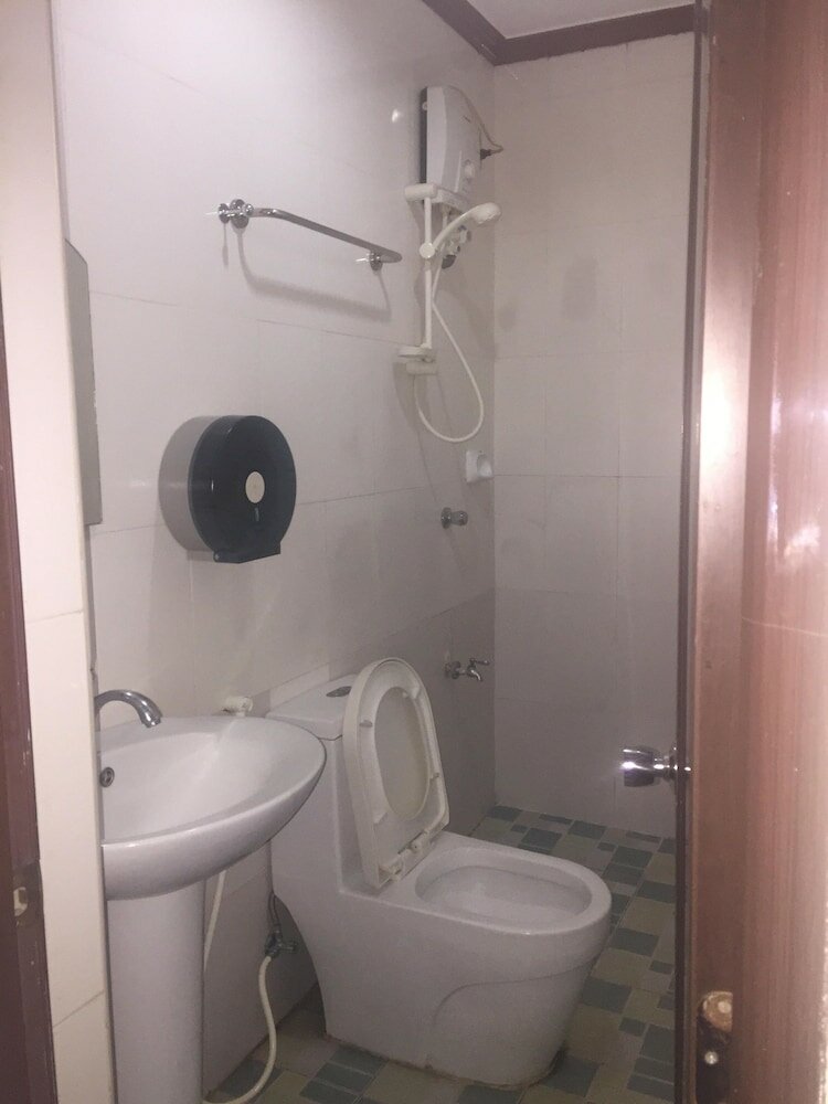 Фото Jeamco Royal Hotel - Baybay