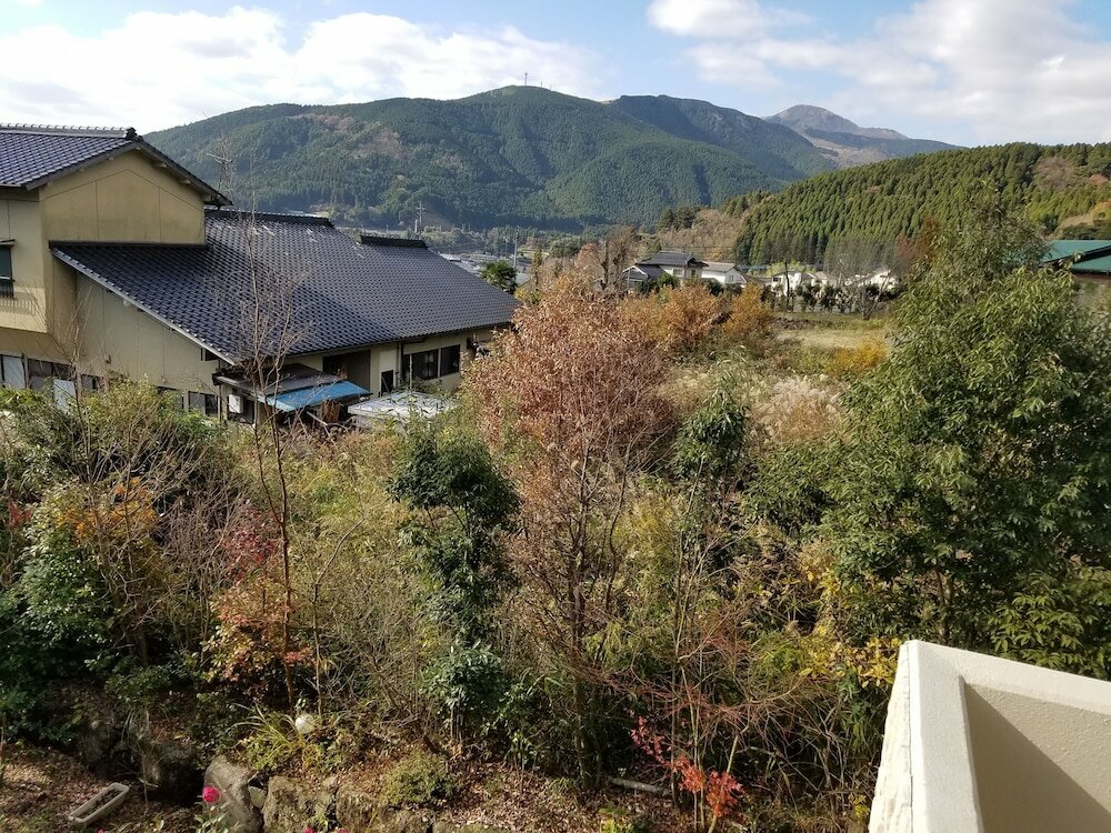 Фото Yufuin Besso Shikisai Hotel