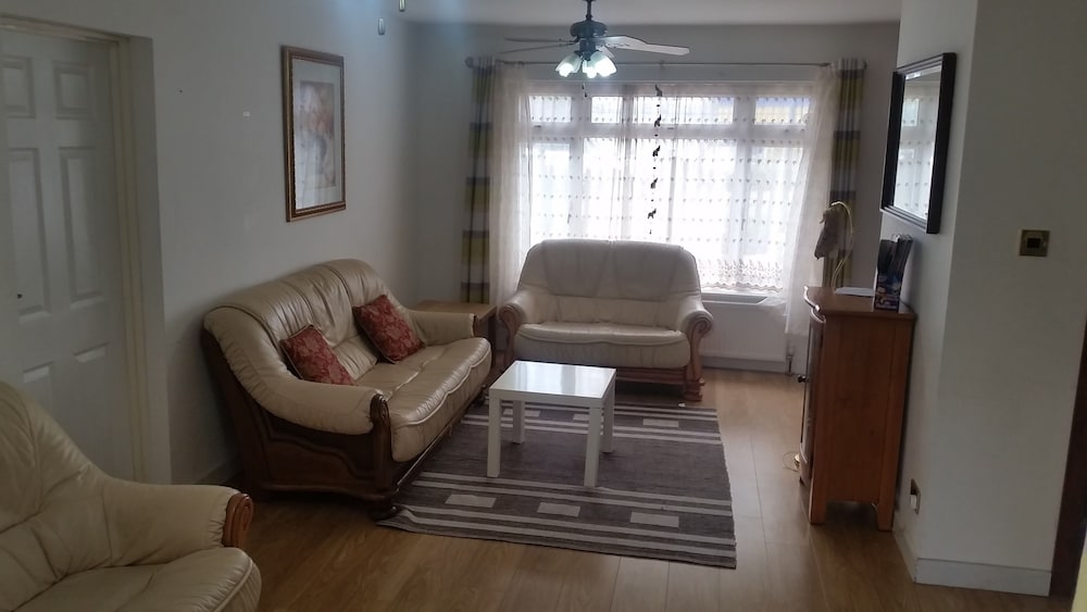 Фото Swn Y Don Canterbury