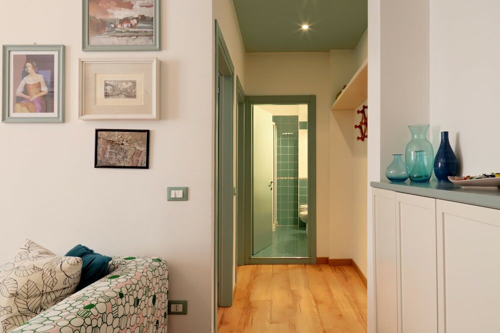 Фото Piazza delle Erbe Stylish Flat